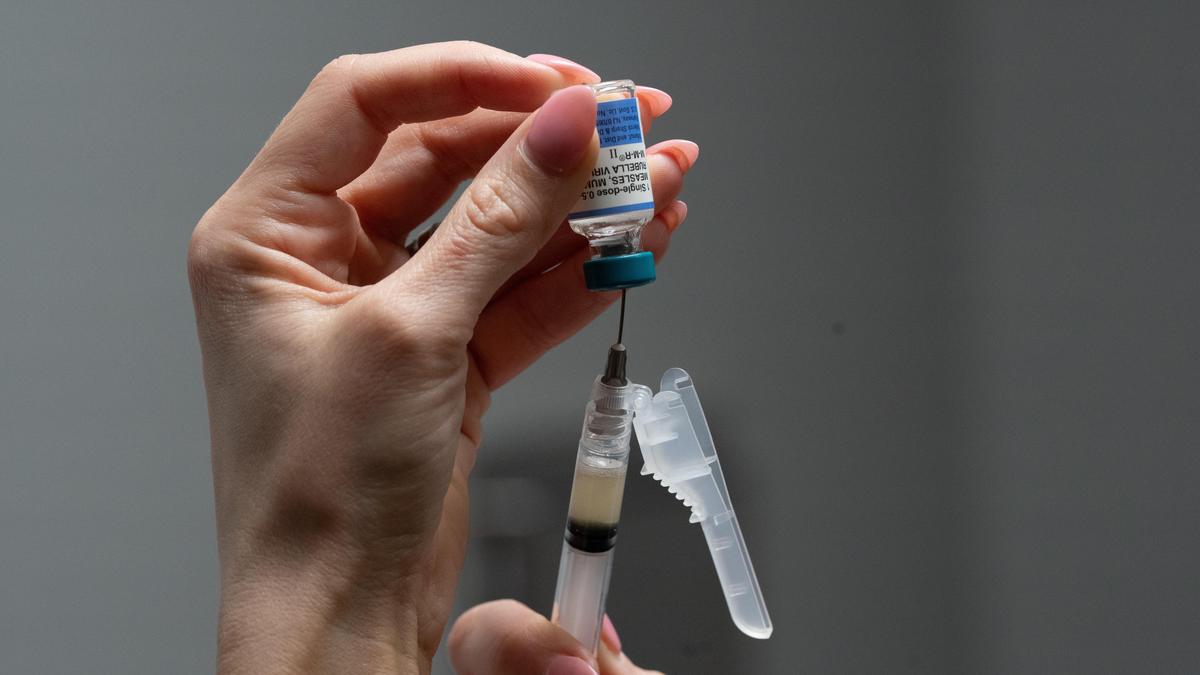 Kerala's Mumps Surge Reignites Calls for MMR Vaccine in Universal Programme