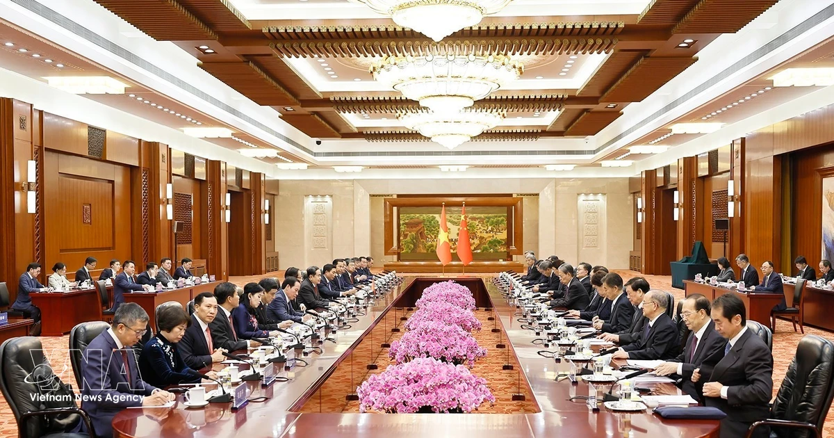 Vietnam-China ties gain momentum through high-level parliamentary exchanges