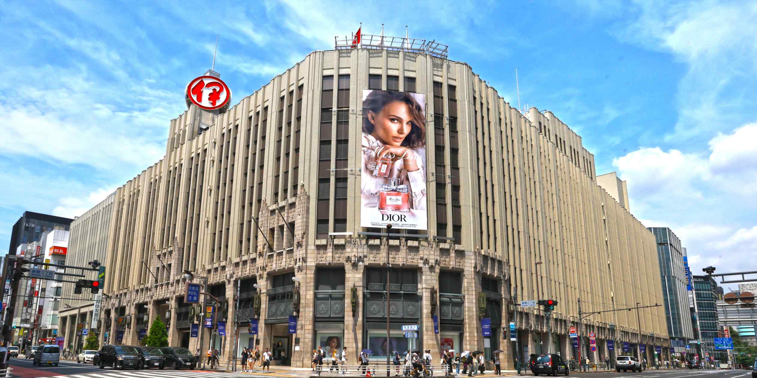 Japanese retailers bullish on foreign visitor spending recovery