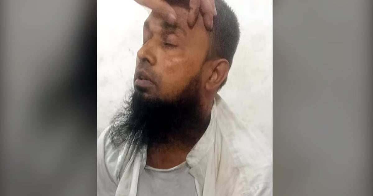 শিশু ধর্ষণের অভিযোগে মাদ্রাসা শিক্ষক গ্রেপ্তার, পূর্বে স্থানীয়দের দ্বারা মারপিট