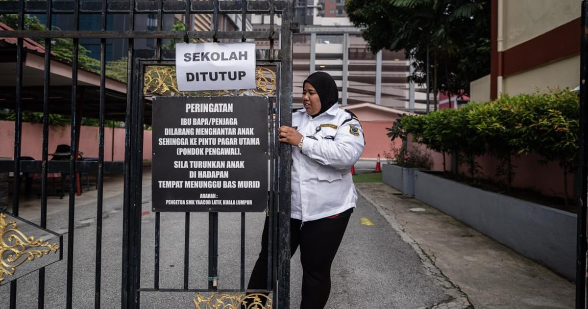 Perak closes schools across three districts as air quality deteriorates