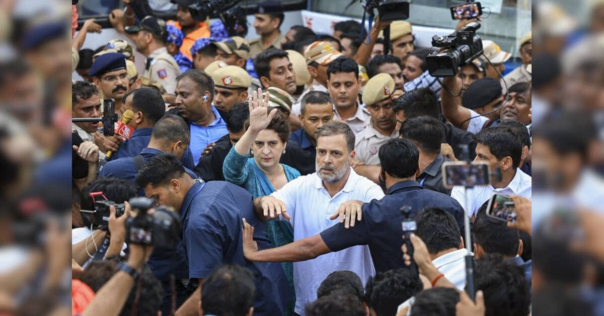 Delhi Police file FIR against Rahul Gandhi, Priyanka over protest clash