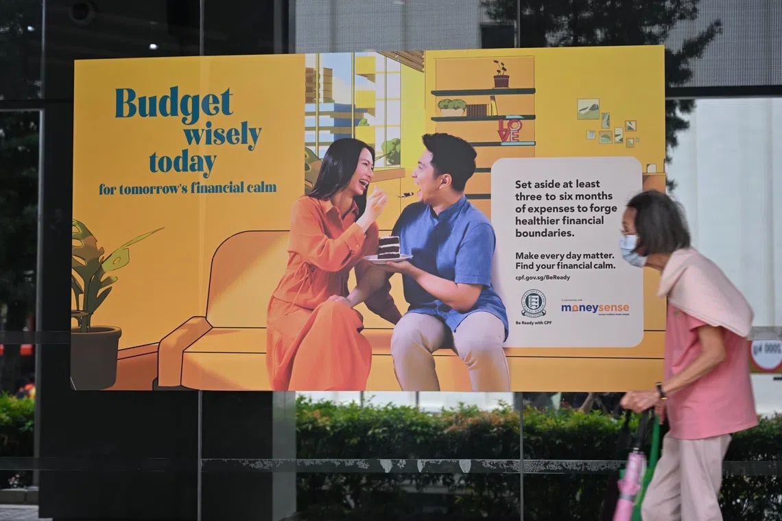 Singapore's Aging Population Faces Retirement Savings Challenge