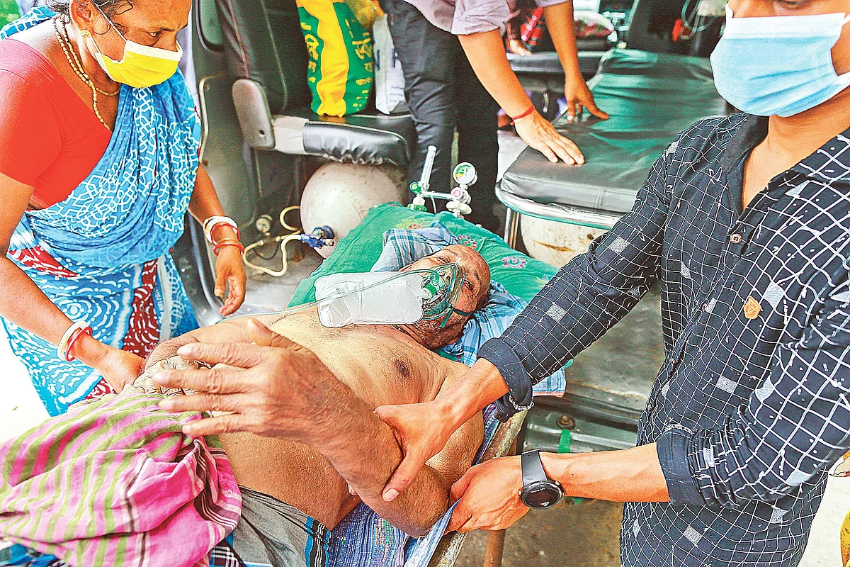 Over two-fifths of Bangladeshis unable to afford adequate healthcare