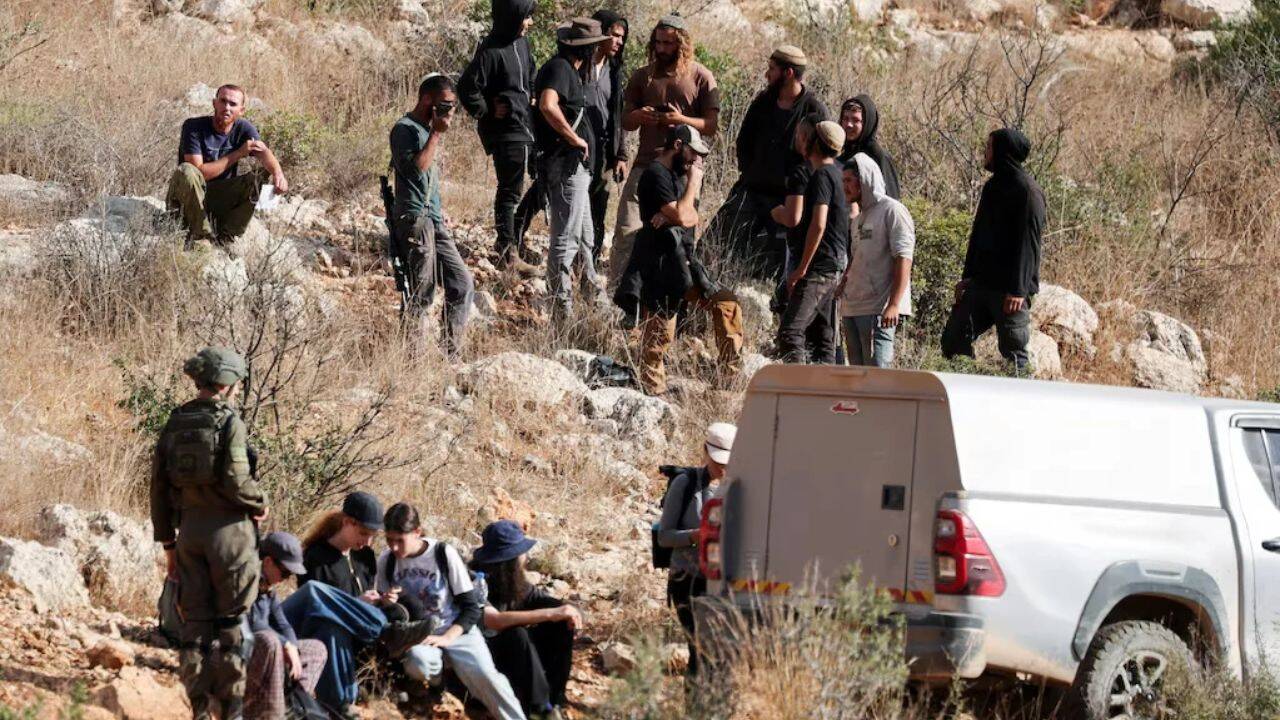Italy secures release and repatriation of five women activists held by Israel