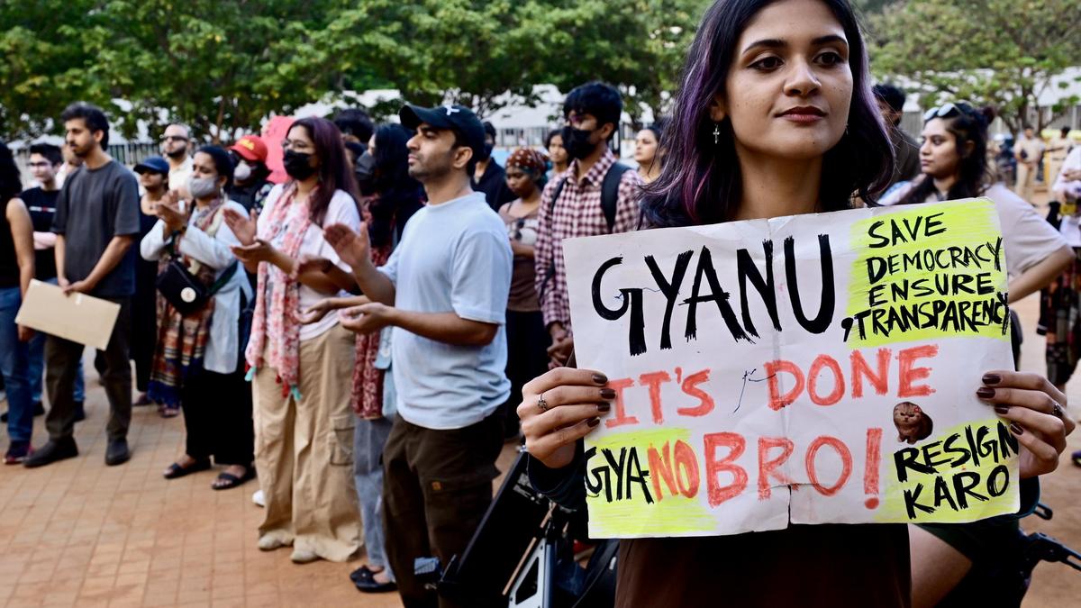 Bengaluru Police Detain 100 Protesters Against SIR Implementation