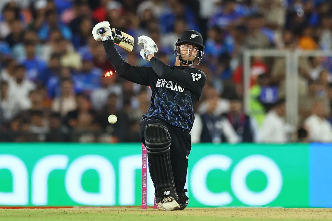 Santner prioritises New Zealand duties over BBL contract
