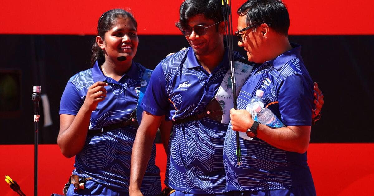 India's Kumkum and Dhiraj claim silver in Asiad recurve mixed final