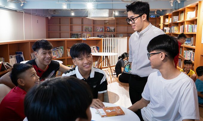 FPT Chairman Backs Ambitious Plan to Support Covid-19 Orphans