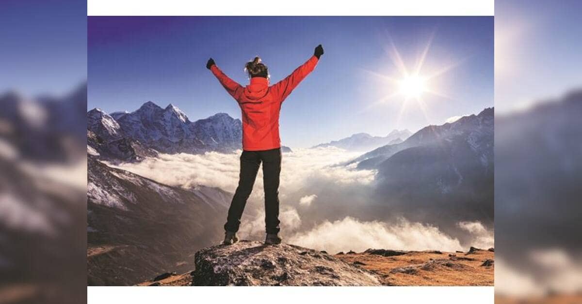 प्रीमियम संस्करण की दौड़: साधारण उत्पाद अब बाजार में नहीं टिक रहे