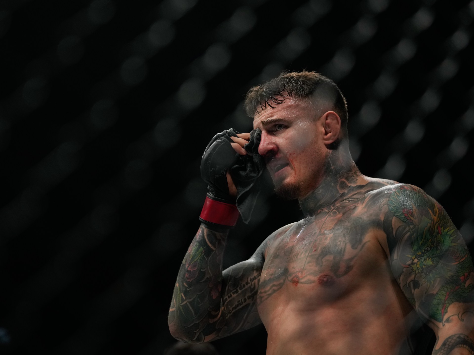 UFC heavyweight champion Aspinall relinquishes title due to eye injury