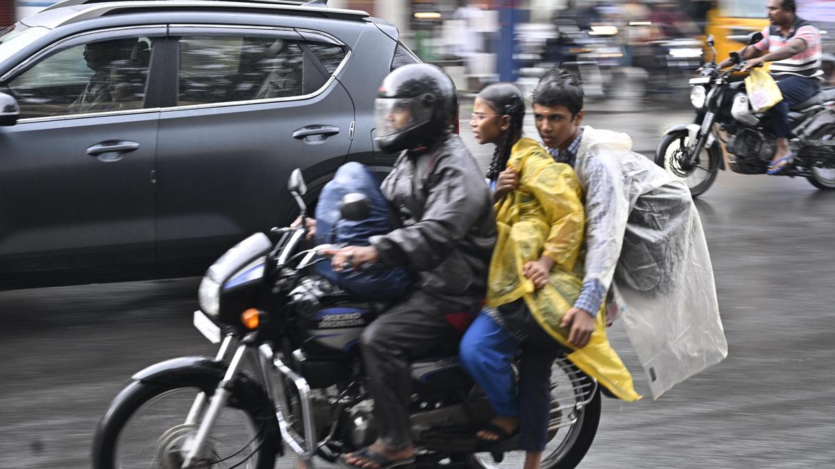 Tamil Nadu braces for monsoon break; rainfall expected to resume November 1