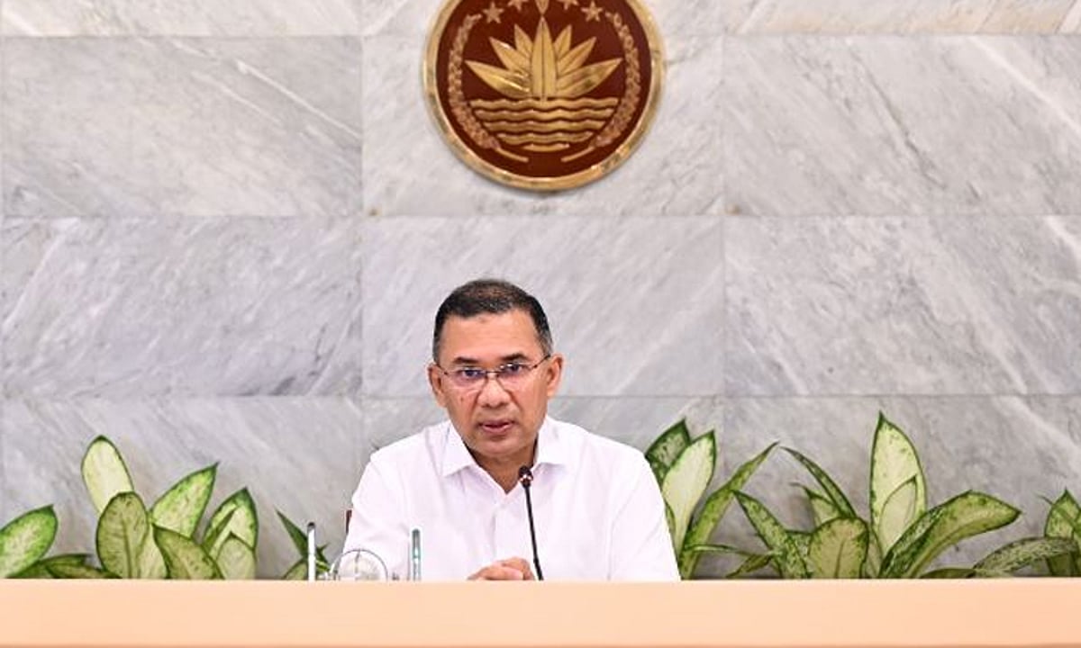 PM urges relocation of Karwan Bazar market, transport terminals to ease traffic