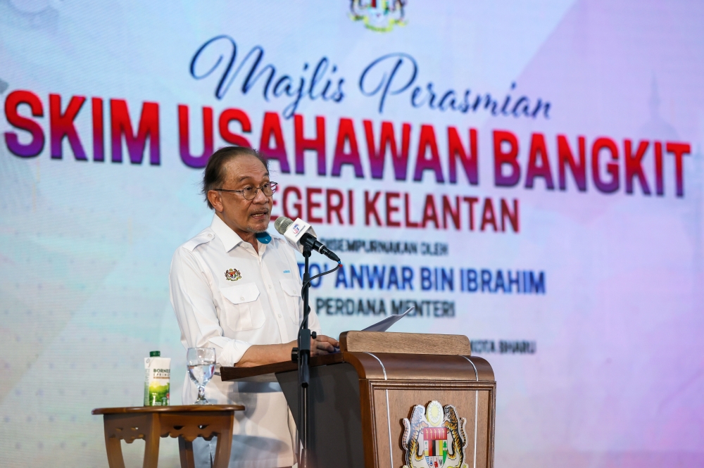 Anwar Perintahkan Kementerian Pendidikan Ambil Tindakan Tegas Terhadap Buli Sekolah