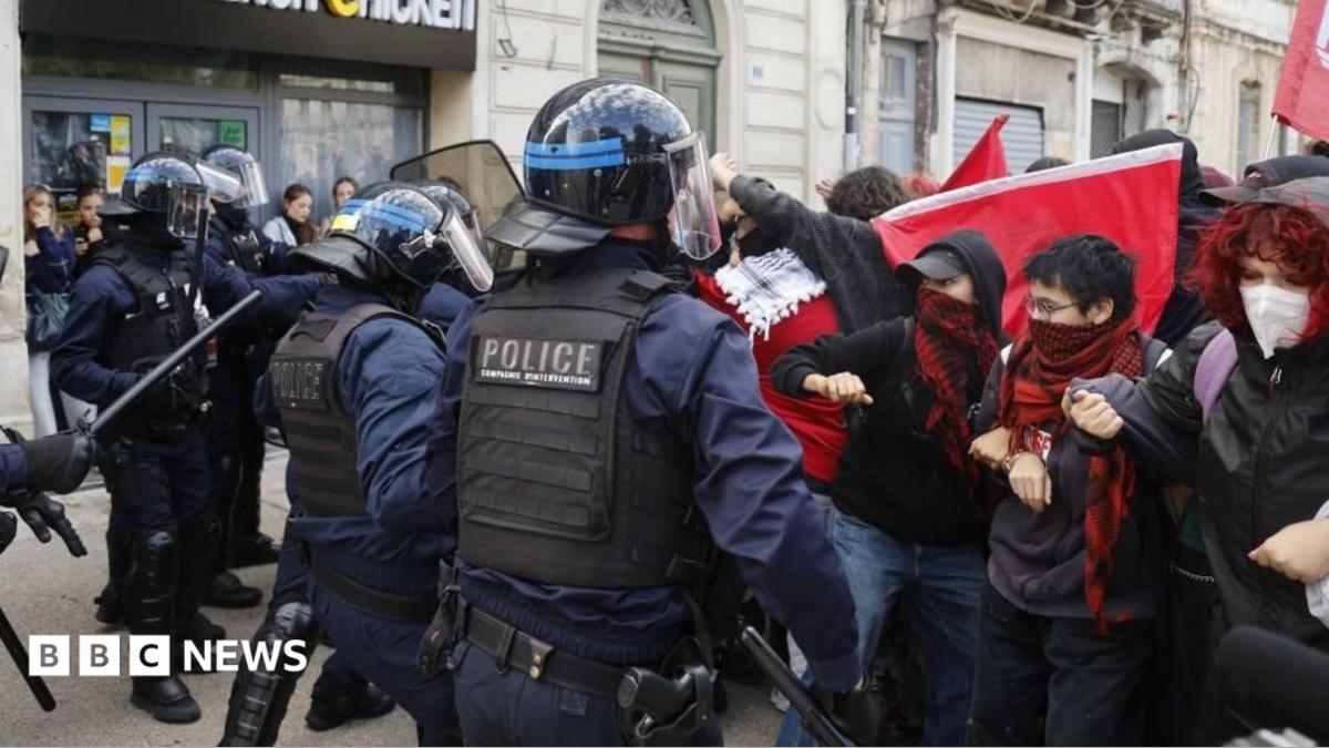 French riot police clash with students amid nationwide education protests