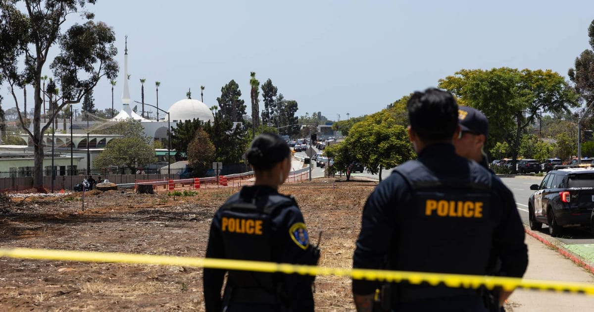 Remaja Amerika didakwa bantu penembak masjid, kongsikan siaran langsung