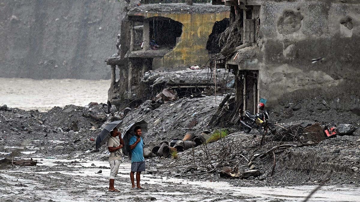 नेपाल में मासिक आपदाओं का दुष्चक्र, हिमस्खलन और बाढ़ से दर्दनाक जनहानि