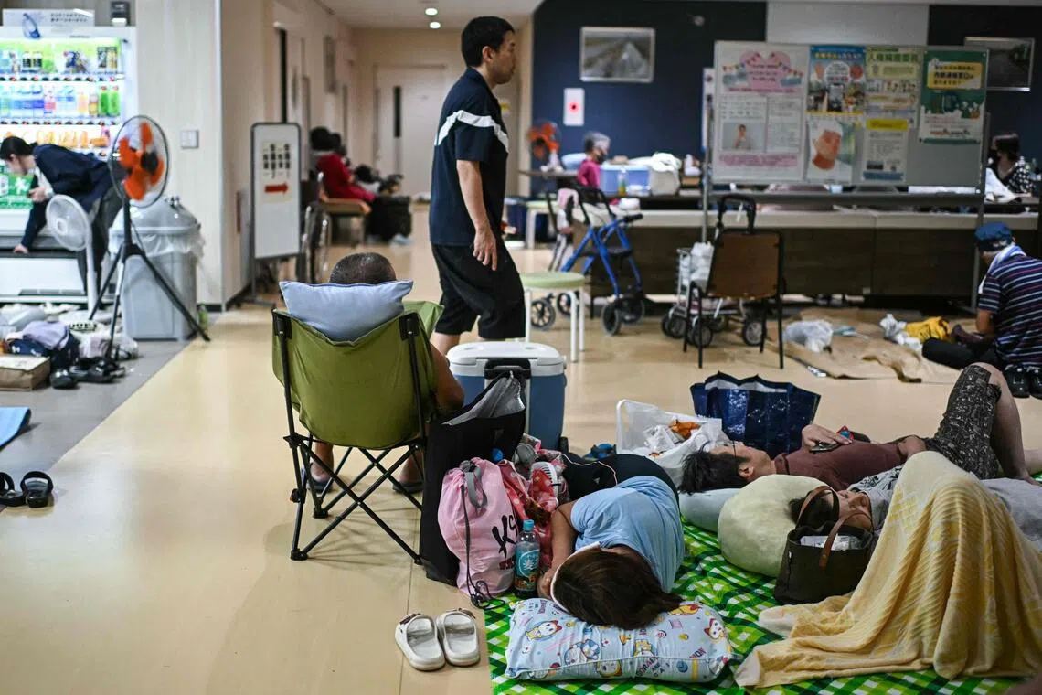 Over 2,000 Still in Shelters a Month After Kumamoto Earthquake
