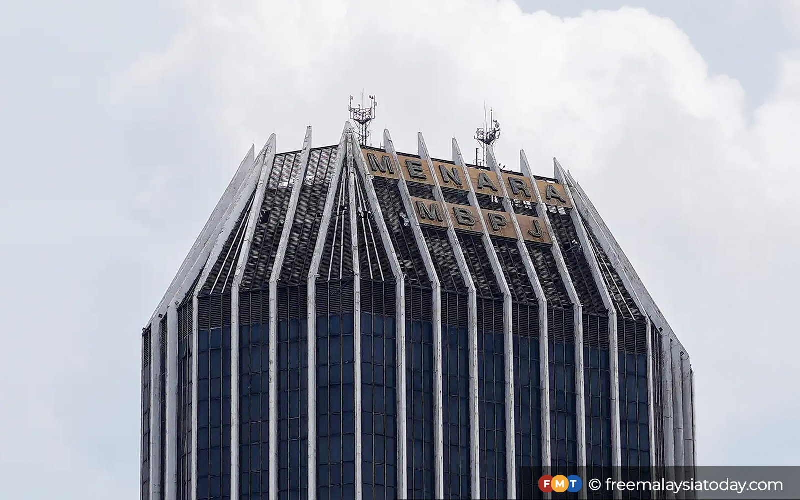 Court finds Petaling Jaya City Council liable for fallen billboard damages