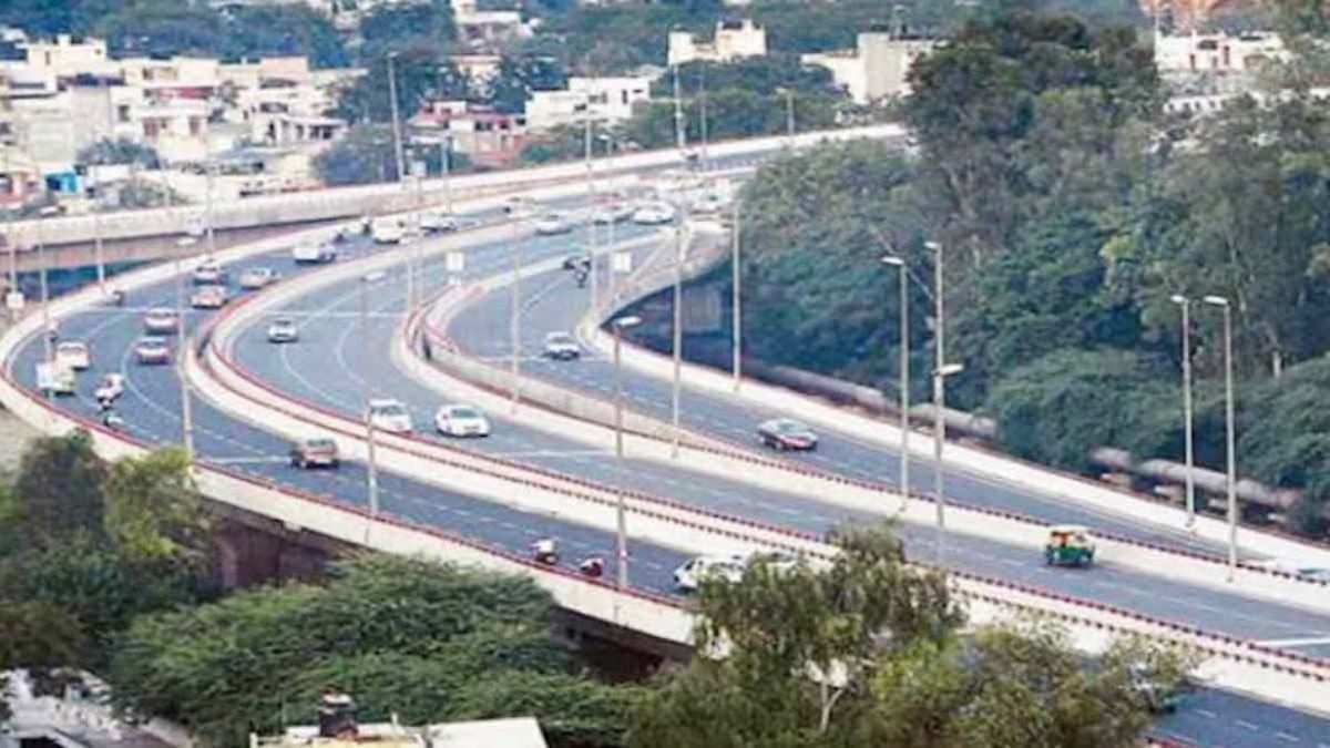 Delhi's Barapulla Phase-3 Flyover Set to Open, Linking Mayur Vihar to AIIMS