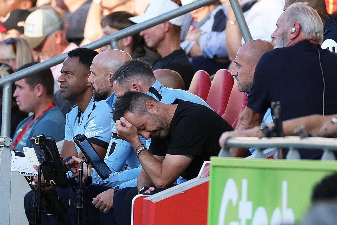 De Zerbi slams Spurs' lack of intensity in heavy Brentford loss