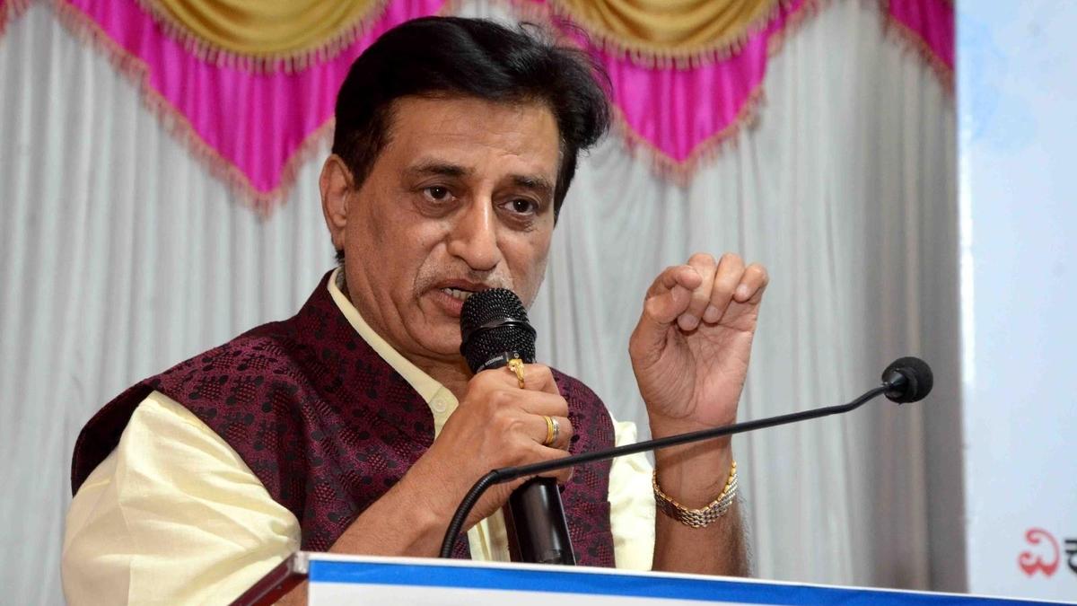 प्रसिद्ध मनोचिकित्सक आनंद पंडुरंगी का निधन