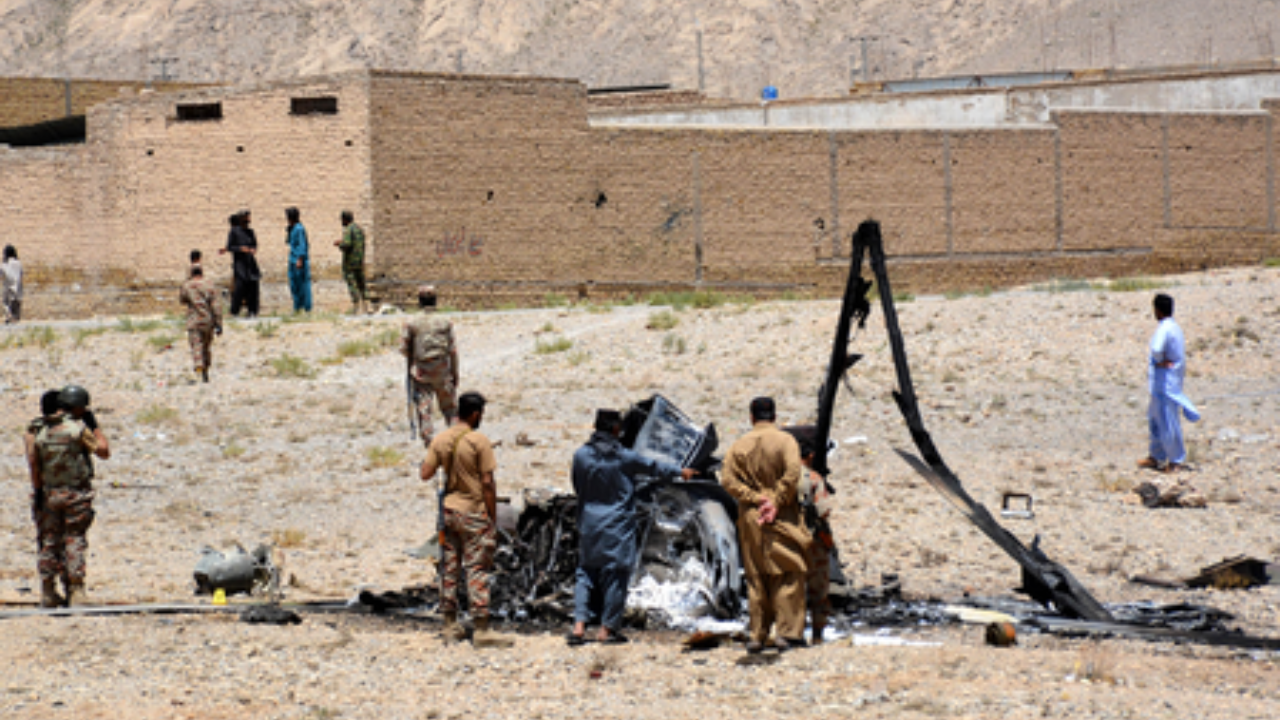 Two Pakistan Army pilots killed in training aircraft crash near Quetta