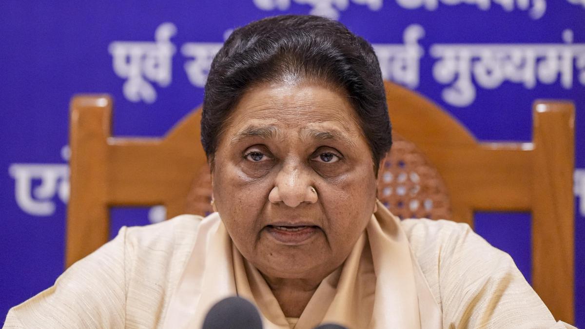 वंदे मातरम विवाद को लेकर मायावती का बयान, कहा- बेमतलब की बहस