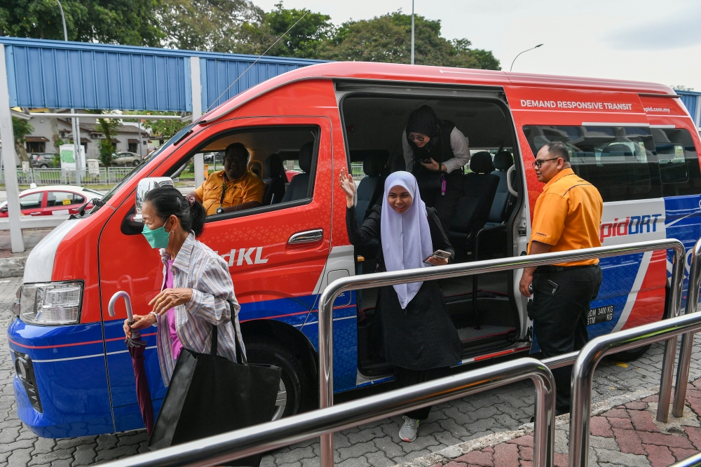 Rapid KL Uji Perkhidmatan Van Penyambung Jadual Tetap di Cheras dan Putrajaya