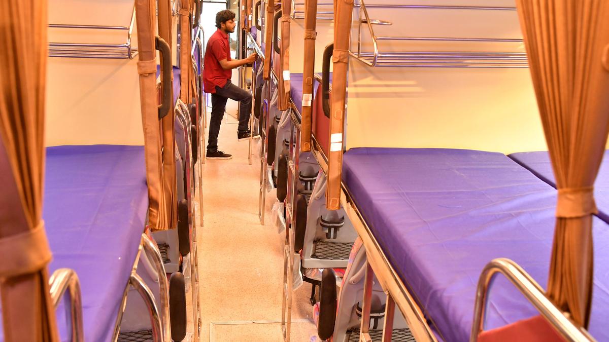 Telangana panel urges unified tax regime for contract buses