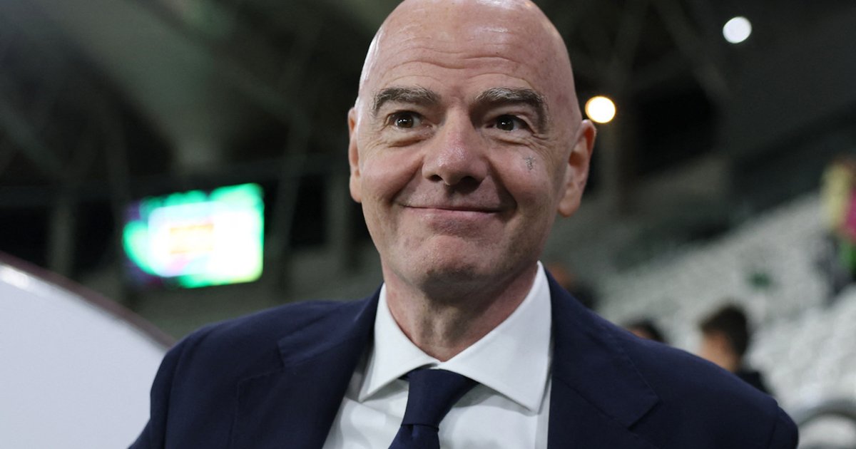 Infantino apologises over World Cup expansion but offers no concrete solutions