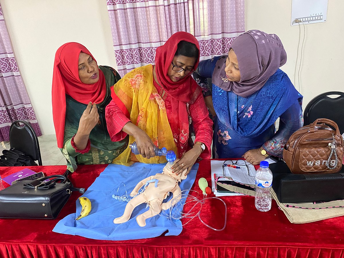 Bangladesh midwifery sector needs enhanced clinical supervision systems