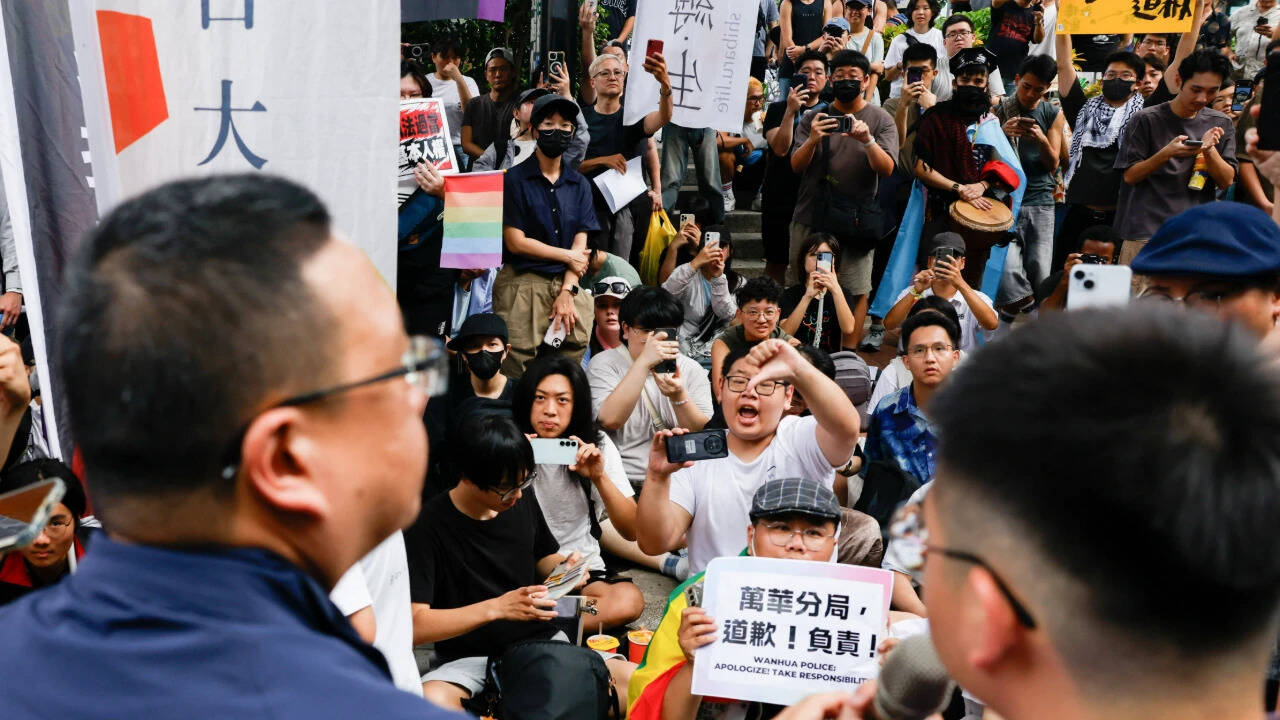 Taiwan gay bar raid triggers outcry over 'public morality' law