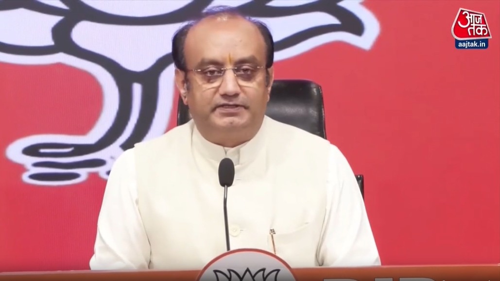भारतीय राजनीति का ज्ञान नहीं है राहुल को: BJP का पलटवार
