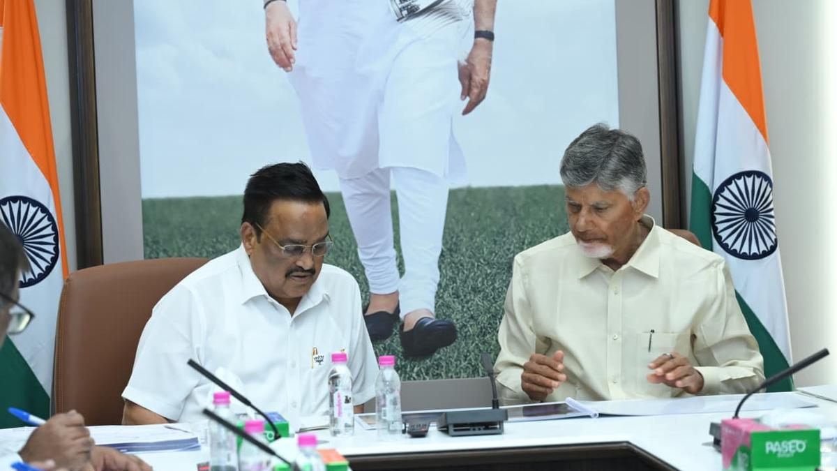 Naidu pushes Centre on Godavari-Cauvery link, Polavaram funding