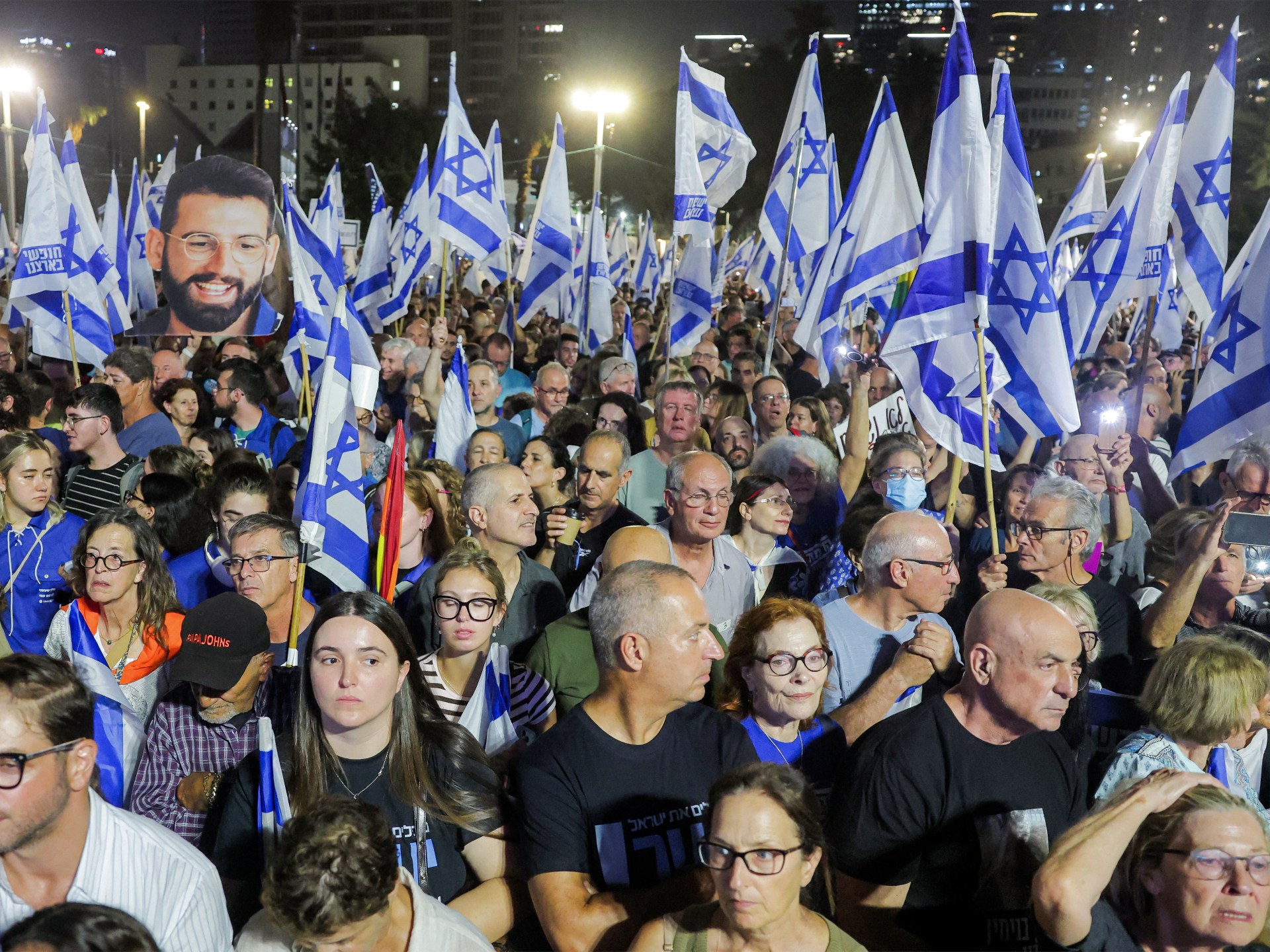 Thousands of Israelis protest Netanyahu government ahead of election