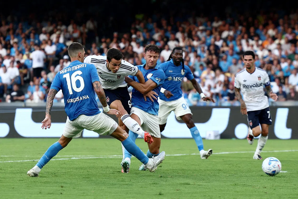 Napoli stumbles at home in Serie A opener, loses to Como 2-1