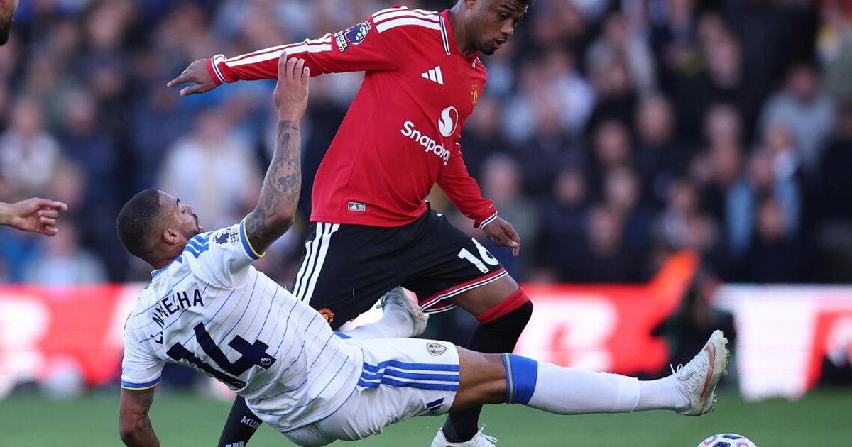 Leeds stun Manchester United in Premier League draw, intensifying managerial pressure
