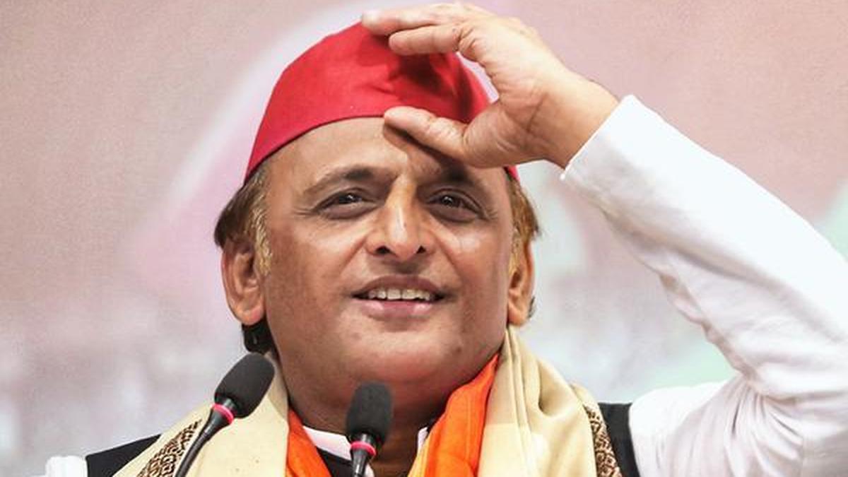 Akhilesh Yadav challenges Home Minister on U.P. crime surge