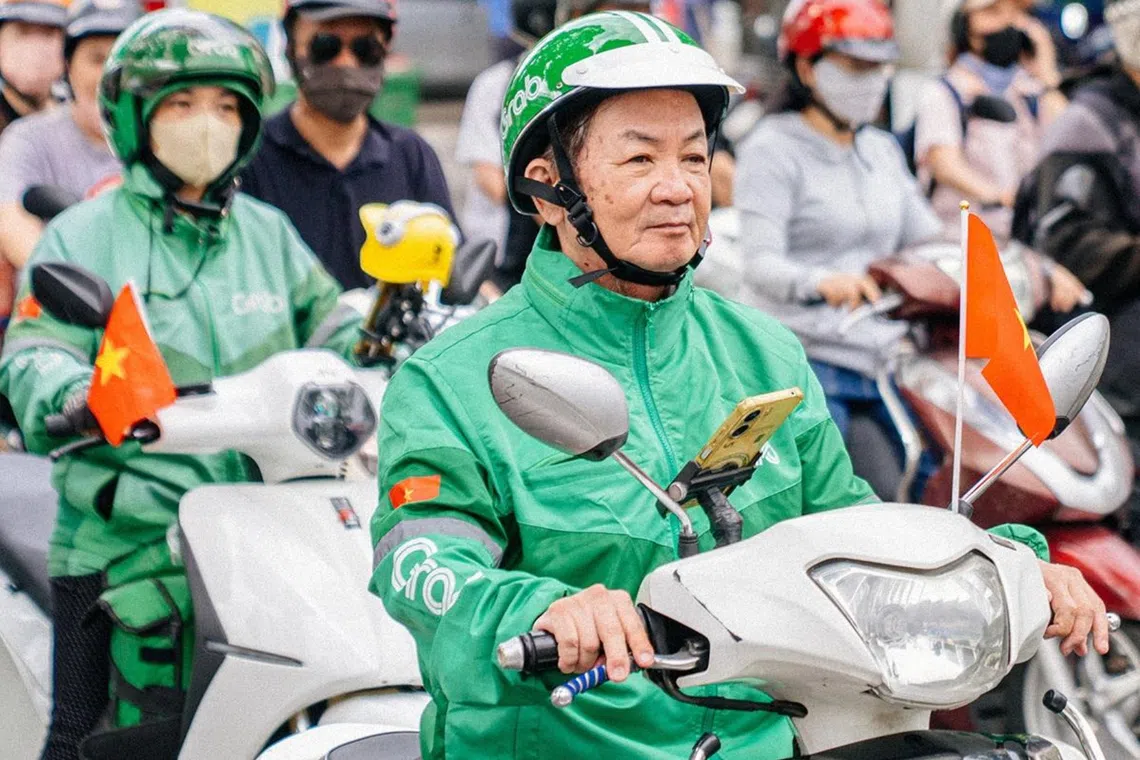 Vietnam Grab drivers plan two-day boycott over commission hikes