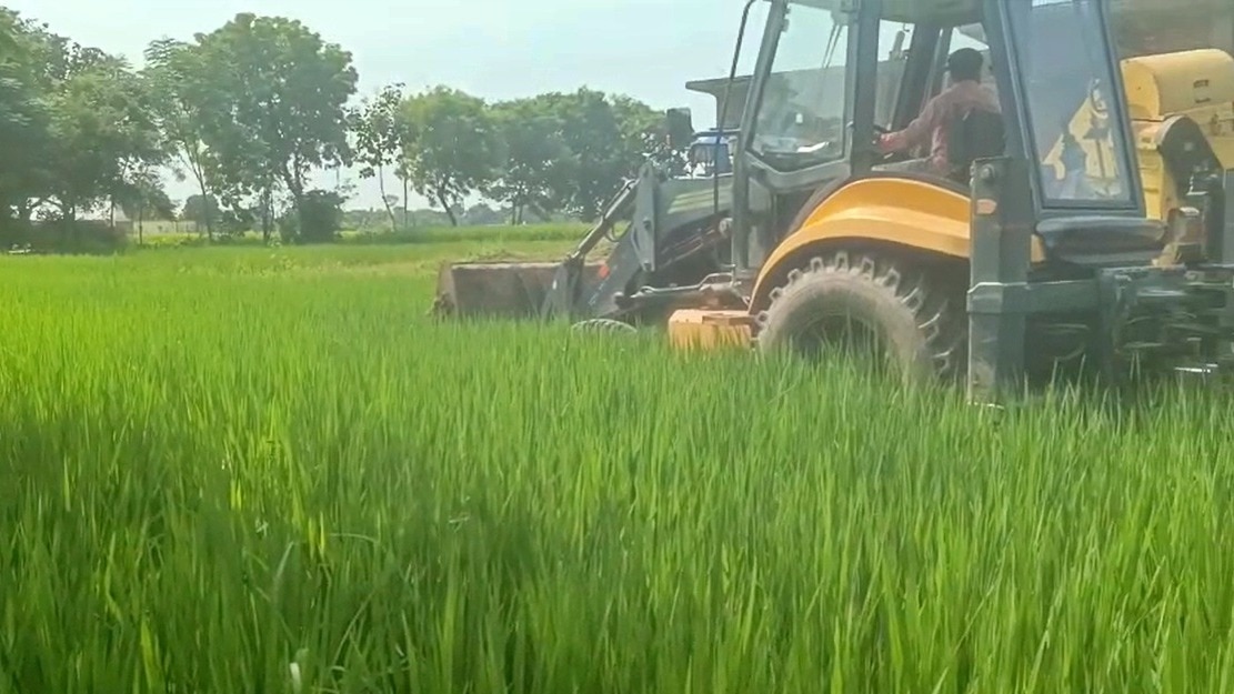 UP authorities demolish crops of accused in RSS worker killing case