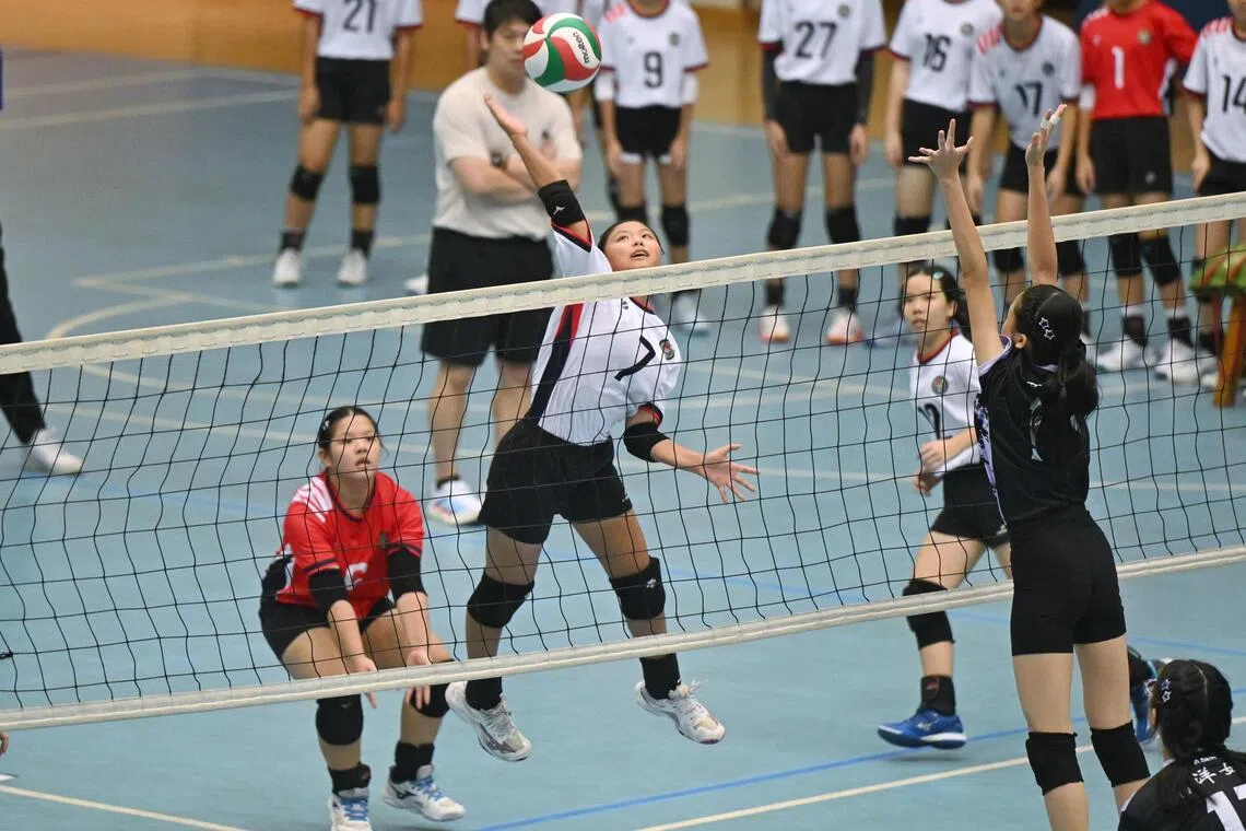Bukit Panjang reclaims C Division volleyball crown with decisive final win