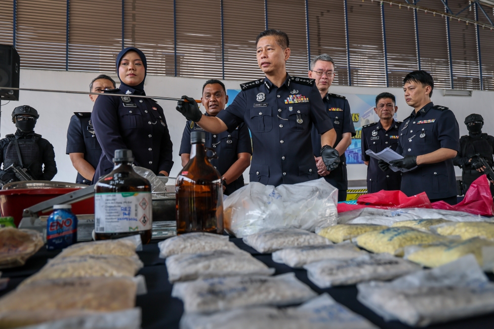 Operasi Dadah Tiga Lokasi di Penang Sita RM3.44 Juta, Lima Ditangkap