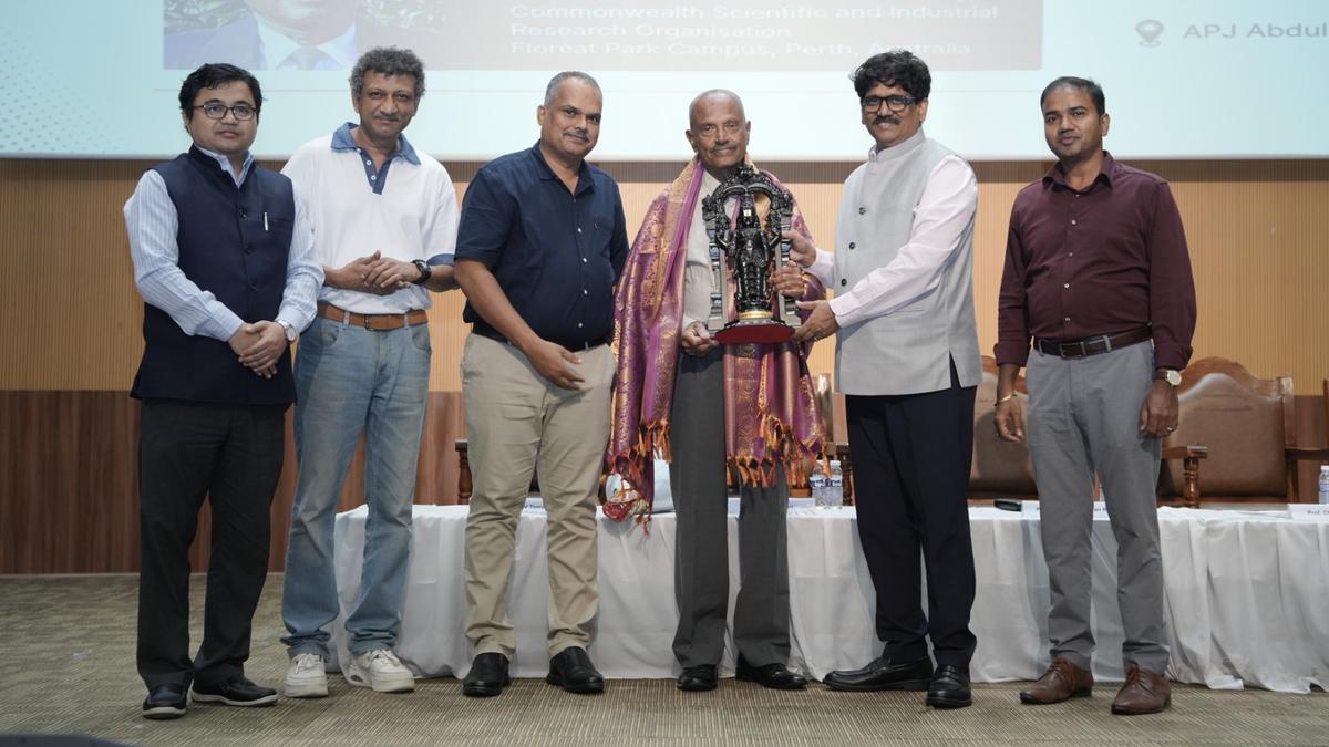 वैज्ञानिक अनुसंधान में जिज्ञासा और प्रमाण का होना आवश्यक: सीएसआईआरओ वैज्ञानिक