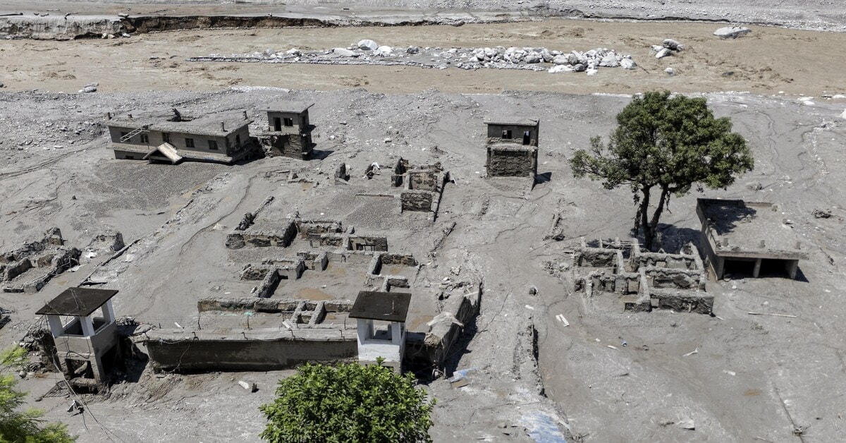 Swelling lakes trigger fresh flood warnings across Nepal, China