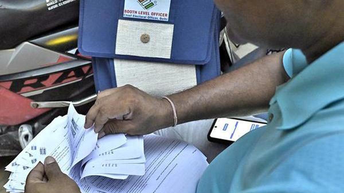 वैज्ञानिकों ने SIR को रद्द करने की मांग की, नागरिक अधिकारों का मुद्दा उठाया