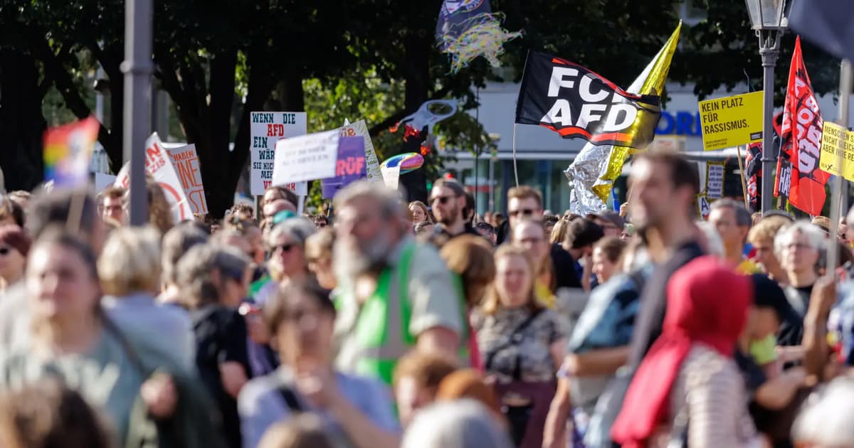 Tens of thousands march against far-right surge in Germany