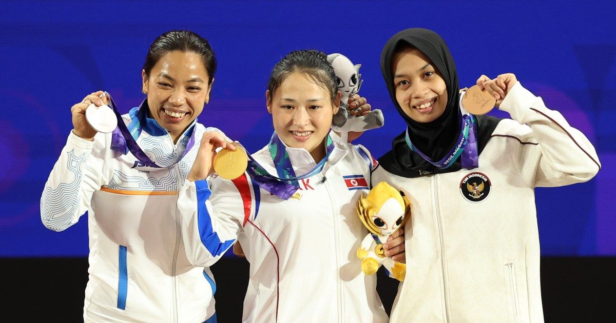 Chanu claims Asian Games silver as North Korean lifter sets record