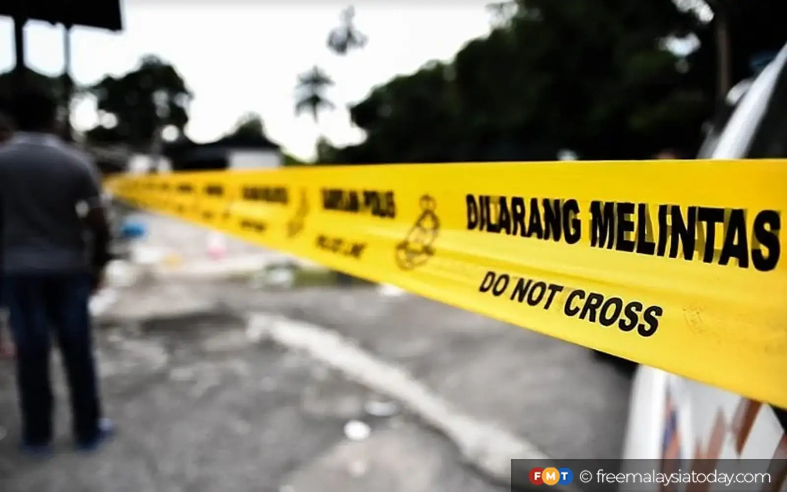 Penunggang motosikal terbunuh dalam kemalangan melibatkan kenderaan 4WD dan treler di Klang