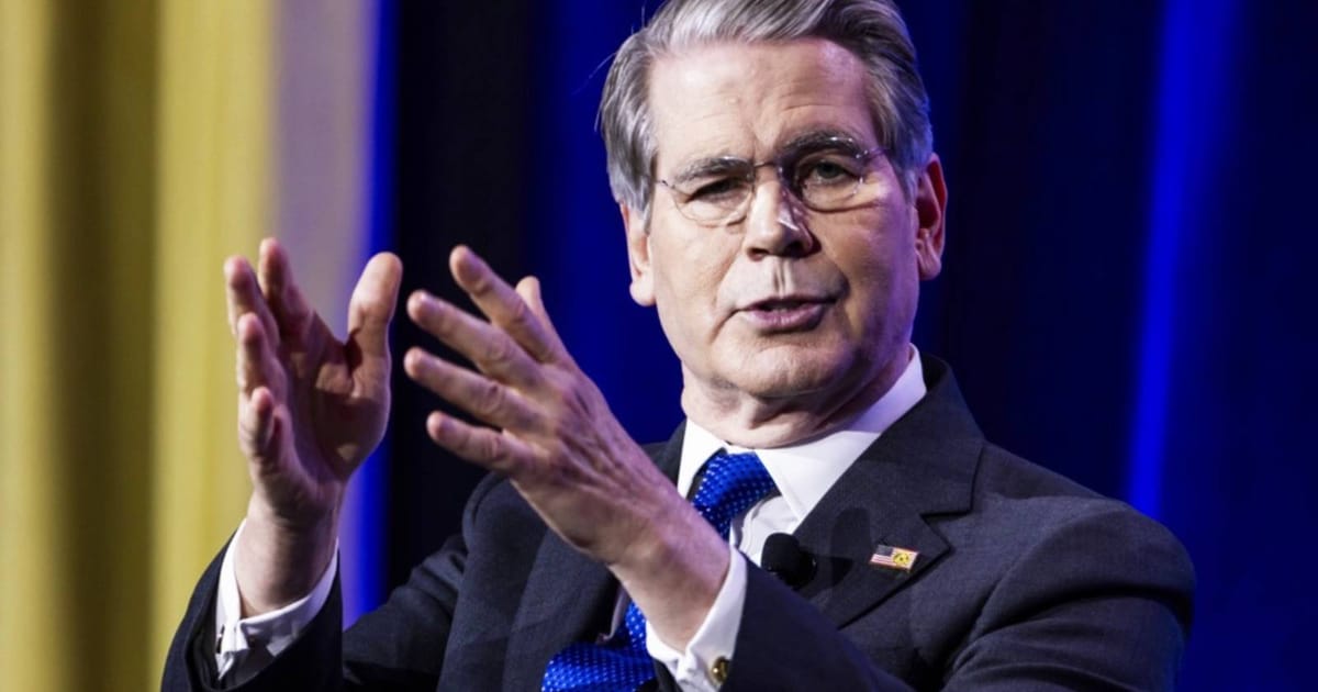 US Treasury Chief Says Iran Isolation Strategy Gaining Traction